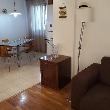 Chic In Floreasca Apartment *